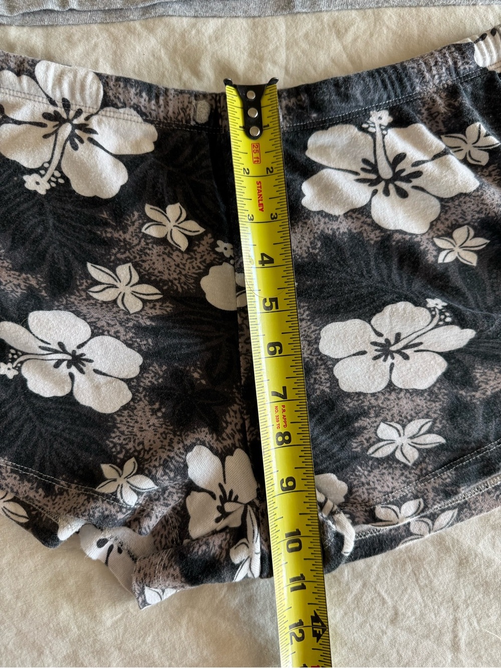 Maui Grey Camisole & Black Floral Sleep Shorts Set - Picture 10 of 16